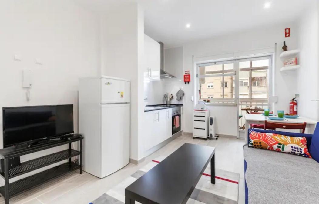 Beautiful 1 Bedroom Apartment Near Benfica Лісабон Екстер'єр фото